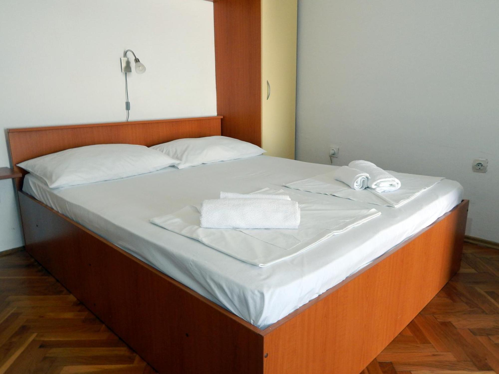Family Apartments K&M Pag Town Rum bild